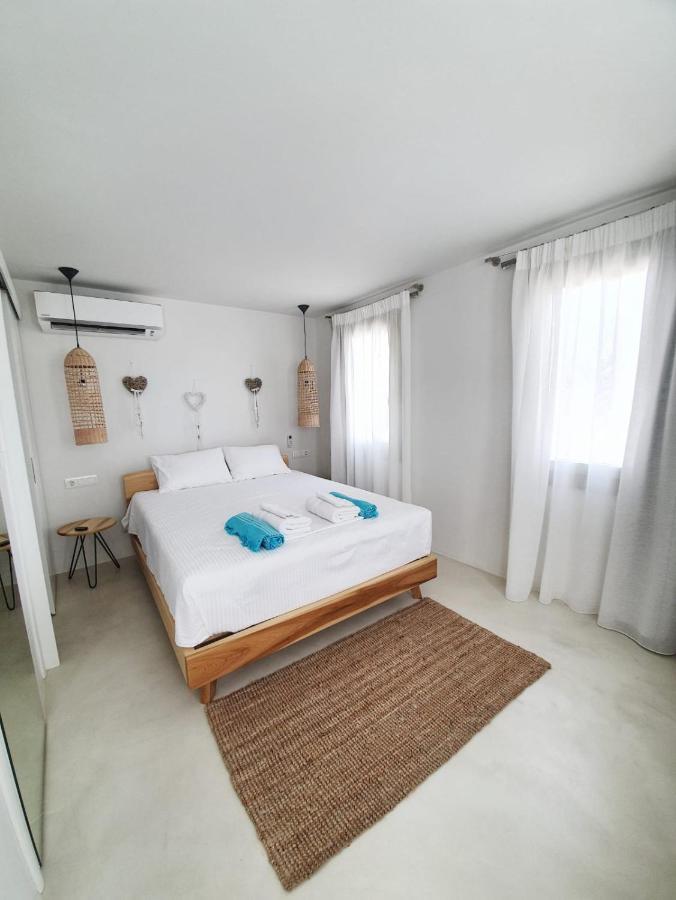 Sea And Sun Luxury Pools' Villas Хорефто Екстер'єр фото